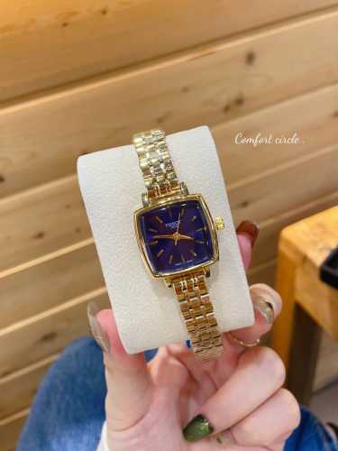 Tissot's new steel-band women's vintage watch, featuring a low-key luxury desig