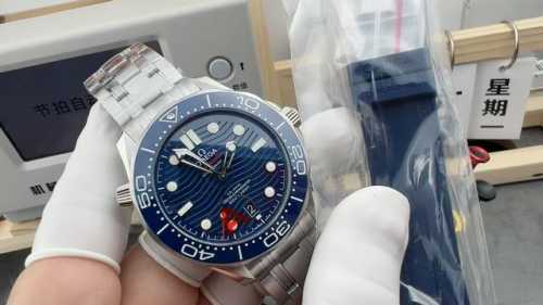 Vs Omega Seamaster, V4 version blue face 8800 all-in-one machine shipped real sh