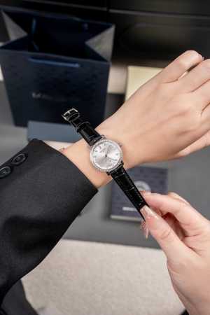 Leather Strap White Case, Gold Case 240, Steel Strap +20, Ceramic Strap +40. New - Click Image to Close