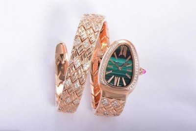 Brand: Bulgari 2025 new prismatic art Serpentin Spig series watch Dial: 23*34mm