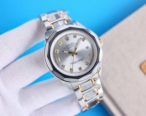 A new Rolex model has been launched, the Xt2 features fine workmanship and super