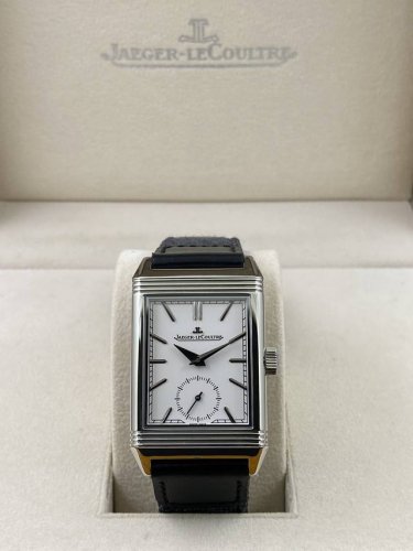 Reverso Tribute Small Seconds watch. Manual-winding mechanical watch with a 45-h