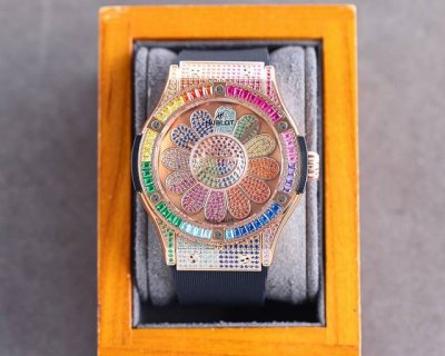 Hublot Sunflower Classic Fusion Series Murakami Tak 507.Cx.9000.Rx.Tak21 Limited