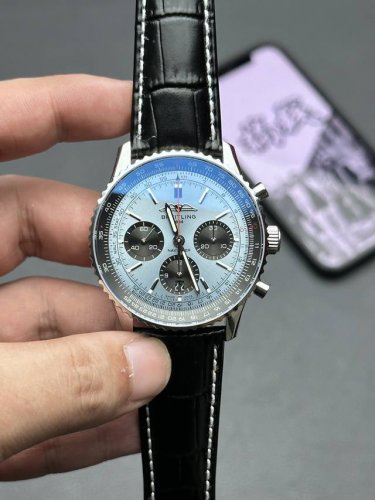 Bls Factory Breitling's new Navitimer 70th anniversary watch is a bold reinterpr