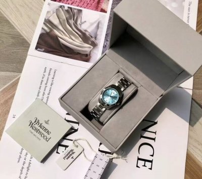 Queen Mother West Crushed Ice Blue | Really good Vivienne Westwood Queen Mother