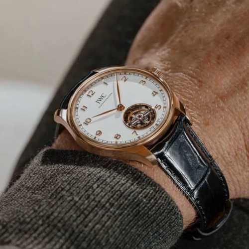 Brand new IWC 2-hand watch, official website update, new classic debut, IWC men