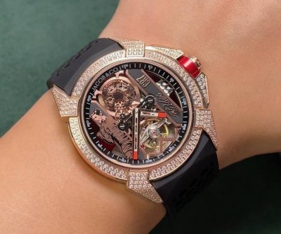 Tw New Product Launch Jacob & Co Czech Leopard Xcr7 Ronaldo Cr7 co-branded custo