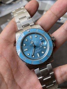 Bbf's latest creation, the Rolex Submariner, is the latest official Tiffany Blue