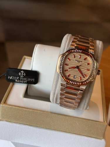 Nautilus 7118 Orange Treasure A must-have for the modern, elegant ladies, this i