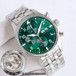 Iwc IWC Pilot's Watch IW377701 with a steel bracelet makes its grand debut. Exci