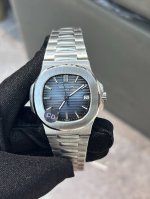 Exclusive real photos Patek Philippe Nautilus entry-level Model 5711 10 Diamete