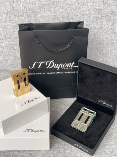 Qixi Festival Gift Today I'm recommending the French ST Dupont refillable lighte