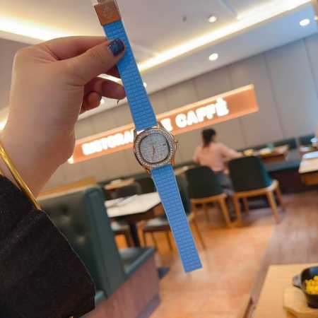 Patek Philippe Aquamarine Series Women's Simple Three-Hand Watch, Affordable Ve - Click Image to Close