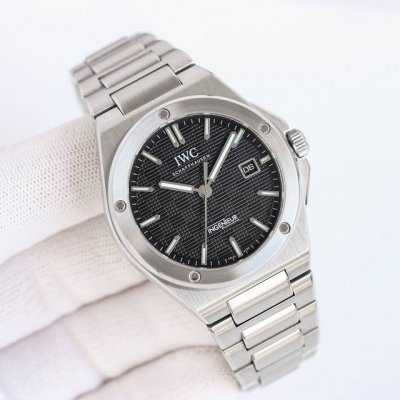 Iwc R6. This masterpiece, a six-month production effort at the Taiwanese factory
