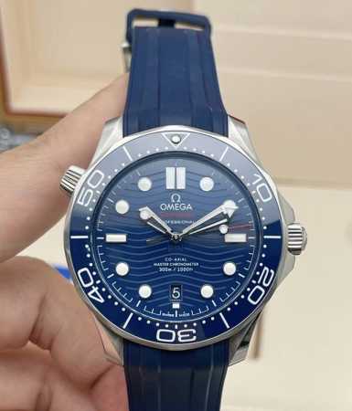 Omega Seamaster Series 210.32.42.20.03 1 Seamaster 300 Blue Dial Automatic Mecha - Click Image to Close