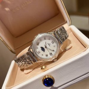Platinum steel band 20 ceramic 40 Omega pearl shell dial. Exclusively customize
