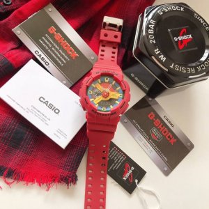 Casio 110 series, top-of-the-line version. Main functions: wrist-raise light, sh