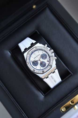 The latest Royal Oak Offshore chronograph quartz watch, one of the most popular