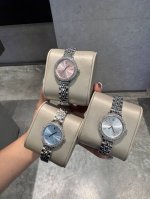 Same price Swarovski Swarovski summer temperament accessories, this watch combin