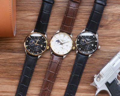 Gold +20, Steel Strap 20 Men's Favorite Three-Hand Watch. Latest: IWC Best Desig