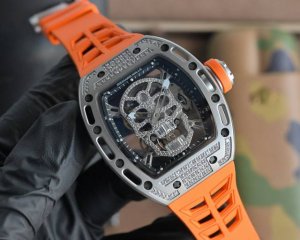 The latest upgraded version of the Richard Mille RM052 series skull watch featur