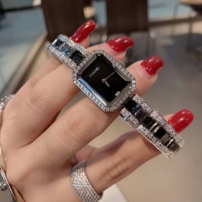Chanel Premi Re Mini Series Redefines Proportions For A More Compact, Elegant De