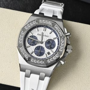 The latest upgraded version of the Audemars Piguet Royal Oak Offshore! The same
