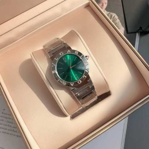 Bv Bulgari Ladies Quartz Watch, This Watch Uses The Logo As A Design Element, Th