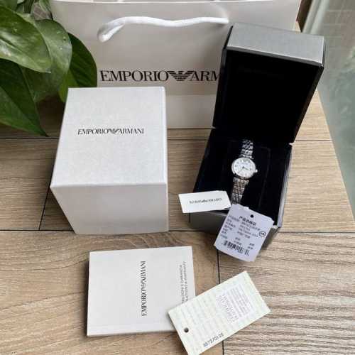 Supports direct shipping from Hong Kong and the US. Authentic product! Comes wit