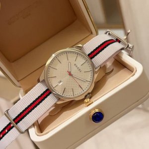 Gucci New Simple Yet Sophisticated Gucci New Trend Neutral Quartz Watch Simple Y