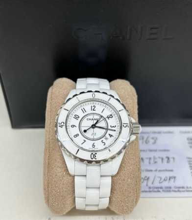 Chanel J12 Series H0968! Made of classic white ceramic, its texture is unparalle - Click Image to Close
