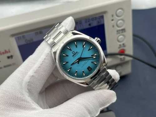 Vs Omega New Seamaster 150 Series 41Mm Gradient Turquoise Dial Watch, With A Bri