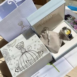 Clearance. Dior Paris Starry Sky Series Limited Edition Fashion Watch is defini