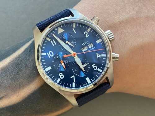 Amg Engineers Join Forces for a Stylish Look Iwc Pilot's Watch New Model Iw38810