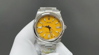 Rolex Oyster Perpetual series movement shipped, featuring beveled edges, sharp c