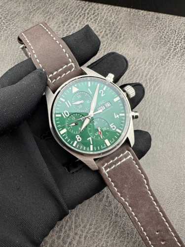 Iws2025 New Product Highly Recommended: IWC Pilot's Watch Series Iw377701. The w