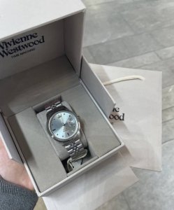 Help! ! This little blue watch from the Empress Dowager is so pretty! They real