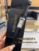 Xiaohongshu's best-selling commuter all-match vintage series, small square watc