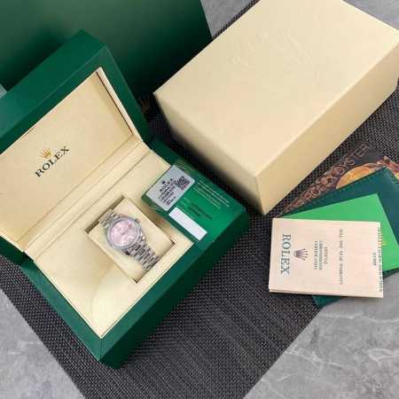 Rolex Ladies' Oyster Datejust! Featuring the hottest pink dial of the year, thi - Click Image to Close