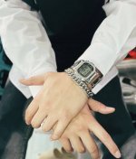 Shipping photos, finally shipped! Casio small gold brick, gold Gmw-B5000D-1Jfb50