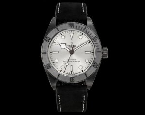 Gr Factory Tudor Kv3 Black Bay Black Samurai Transparent Case Watch. A dark eye