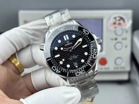 White-Gold Or-Factoy will begin a new chapter in the legendary replica watch se - Click Image to Close