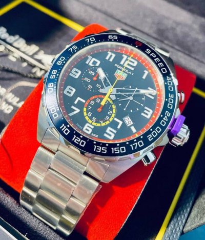 New Arrival, High-End Design, Packaging Plus 50. Original Tag Heuer F1 Series, Q