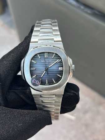 Exclusive real photos Patek Philippe Nautilus entry-level Model 5711 10 Diamete - Click Image to Close