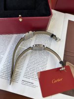 High-end customers are all snapping up, or do you know the goods? Cartier Santos
