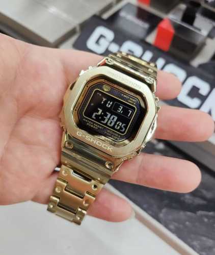 Casio ~ The internet-famous little gold nugget commemorates the 35th anniversary