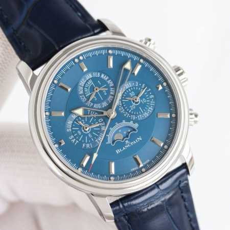 White Gold Blancpain 2685F-3630-53B Leader Series Watch. Movement Type: Automati - Click Image to Close