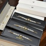 Mikmoto Pearl Watch! The mother-of-pearl dial exudes Japanese romance! This is d