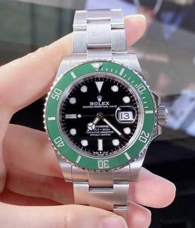 Rolex 126610Lv-0002 Rolex Submariner III (Green), nicknamed "Starbucks," a new - Click Image to Close