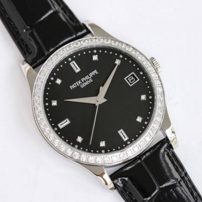 Tw A classic continues with the Patek Philippe Classic Series 5297. An upgraded